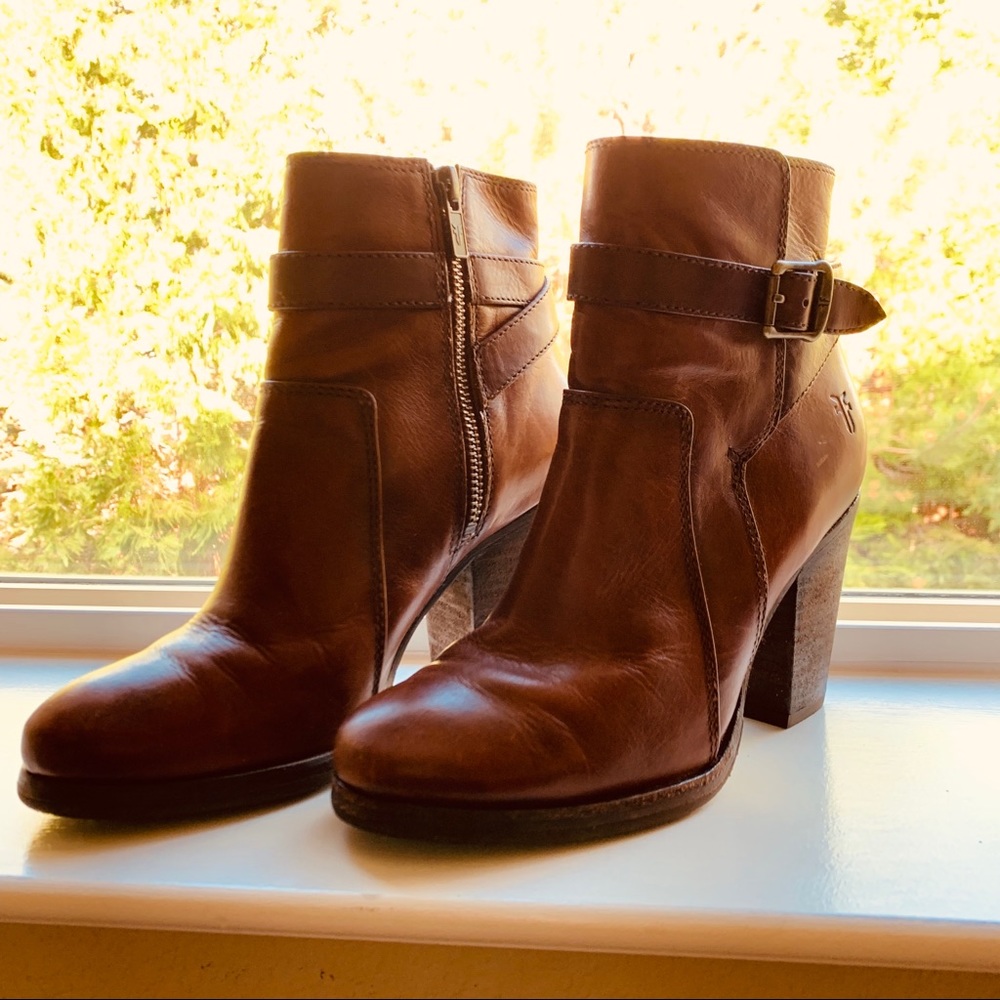 Frye Booties Tan